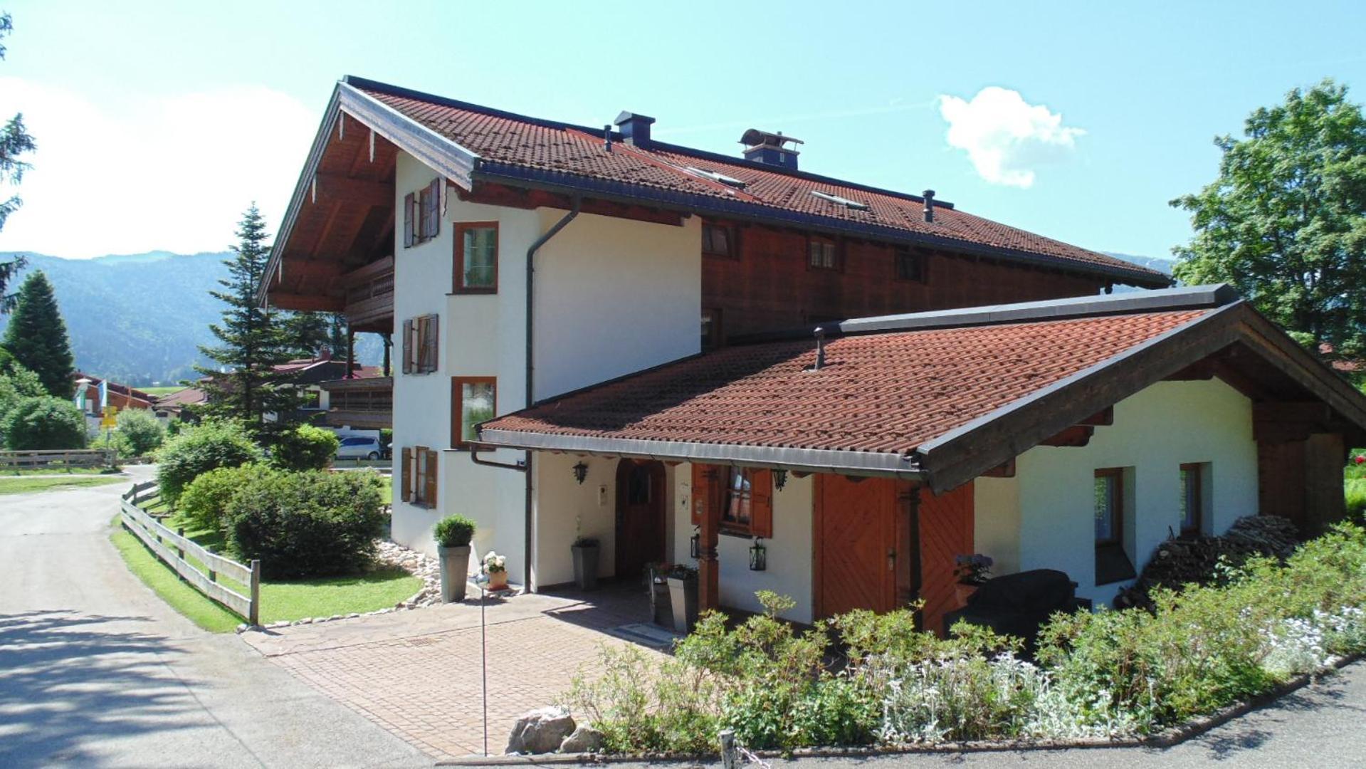 Haus Am Wiesbach Reit im Winkl Exteriör bild